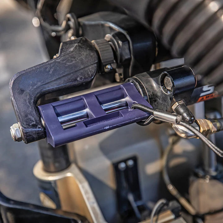 4" Steer Stop – Outboard Hydraulic Steering Lock for Secure Transport