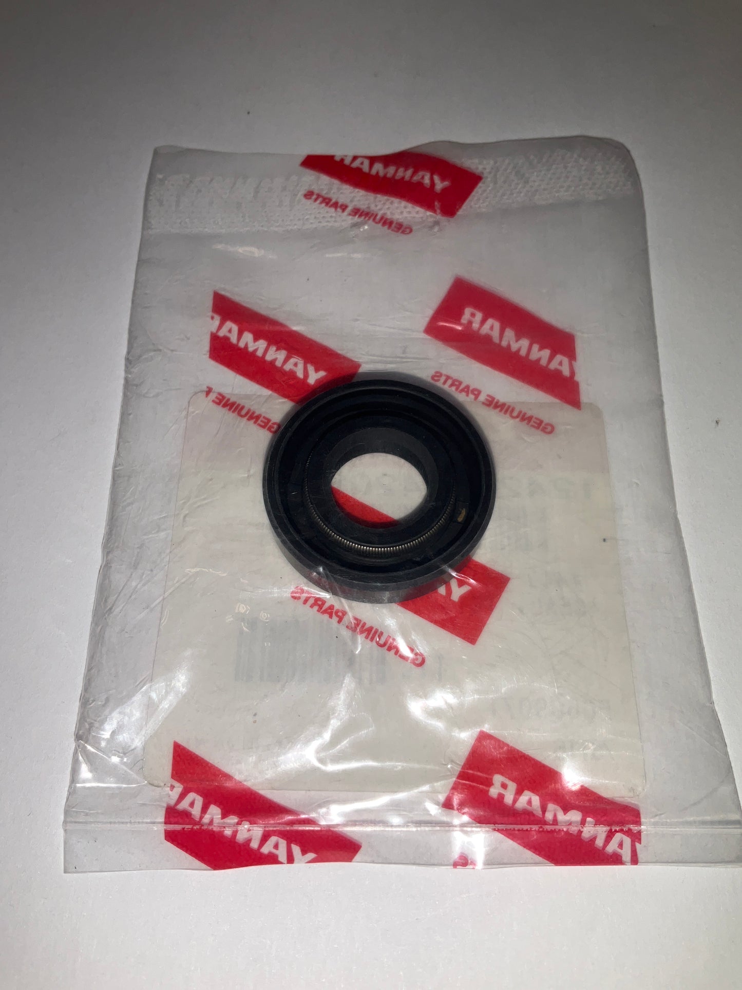 Yanmar 124223-42080 Seal