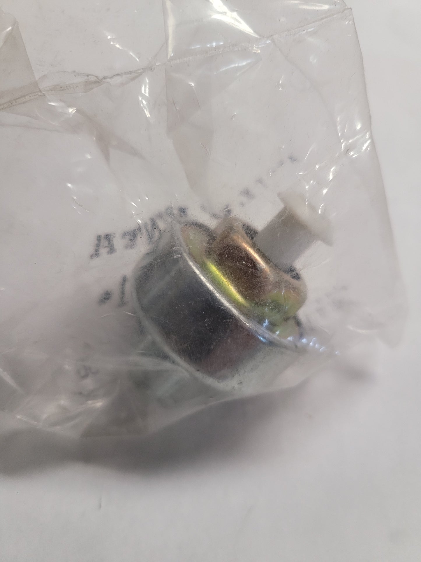 Knock Sensor, (NOS) Volvo 22024631