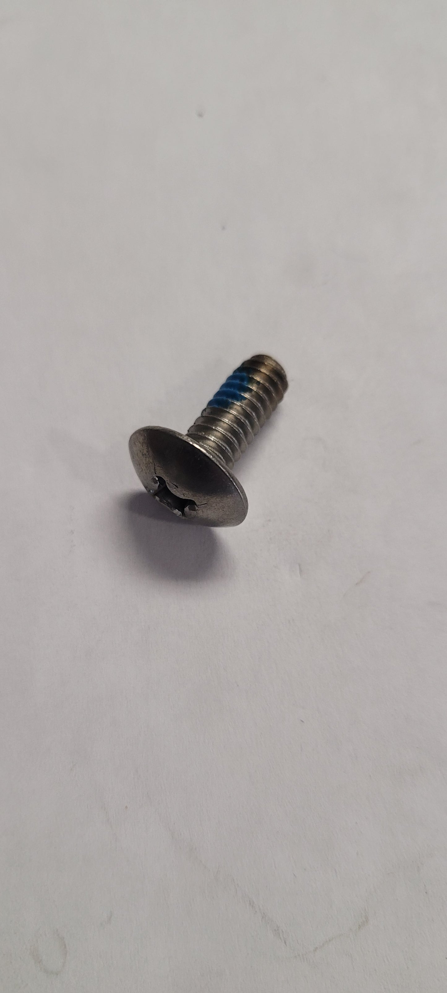 SCREW, Handle to driveshaft, (NOS) Omc 126549
