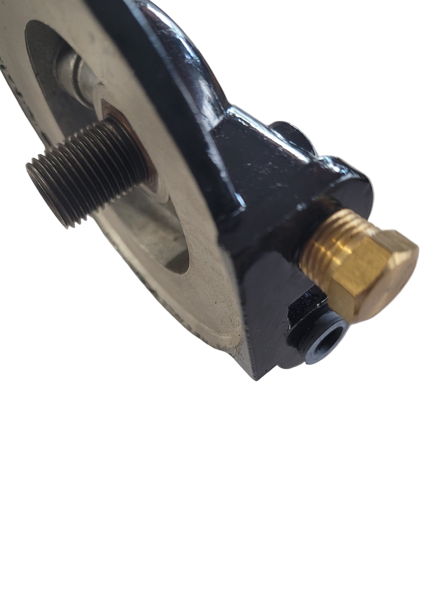 Header, Fuel Filter Crusader 22778