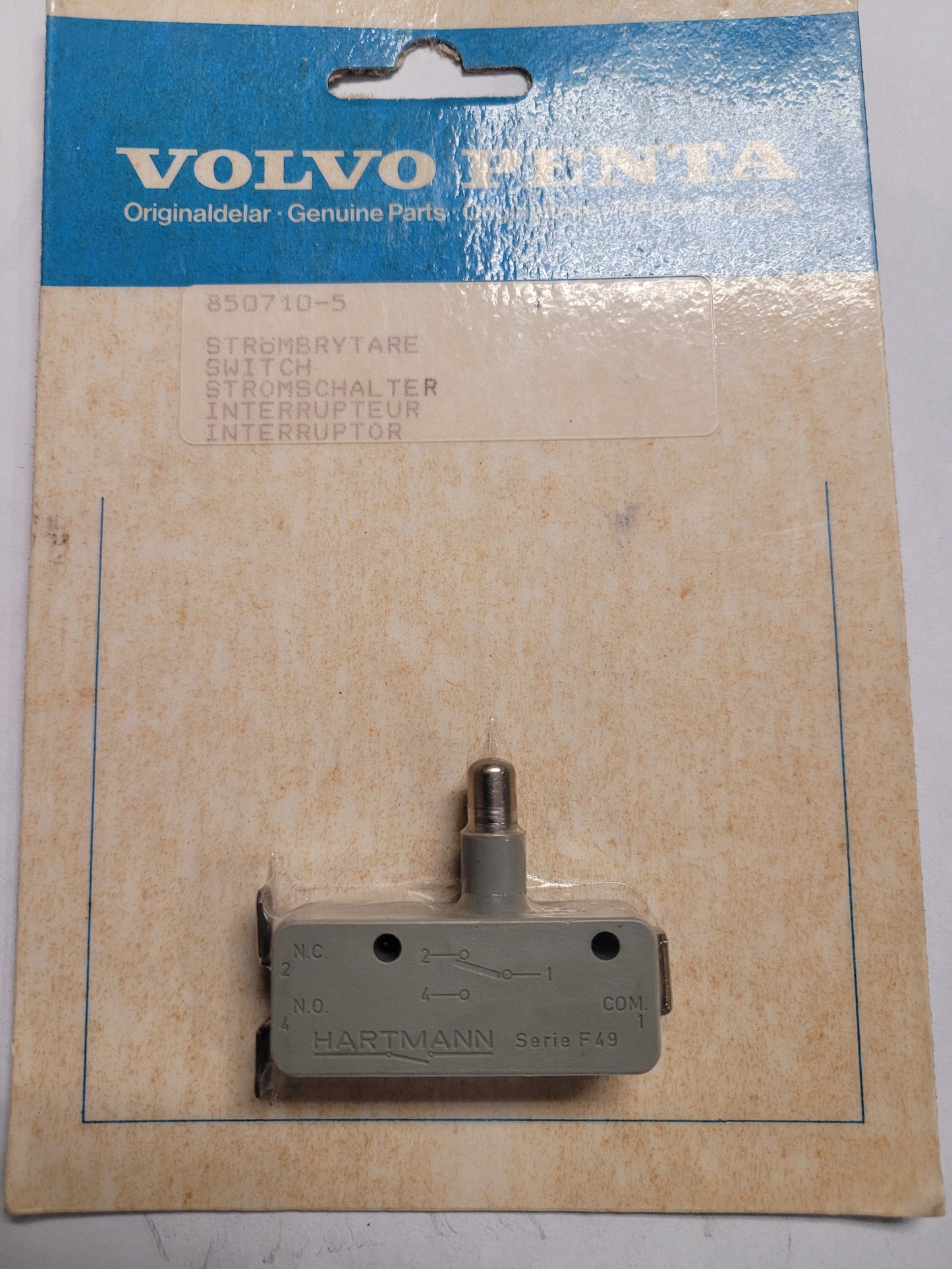Switch, Vintage (NOS) Volvo 850710
