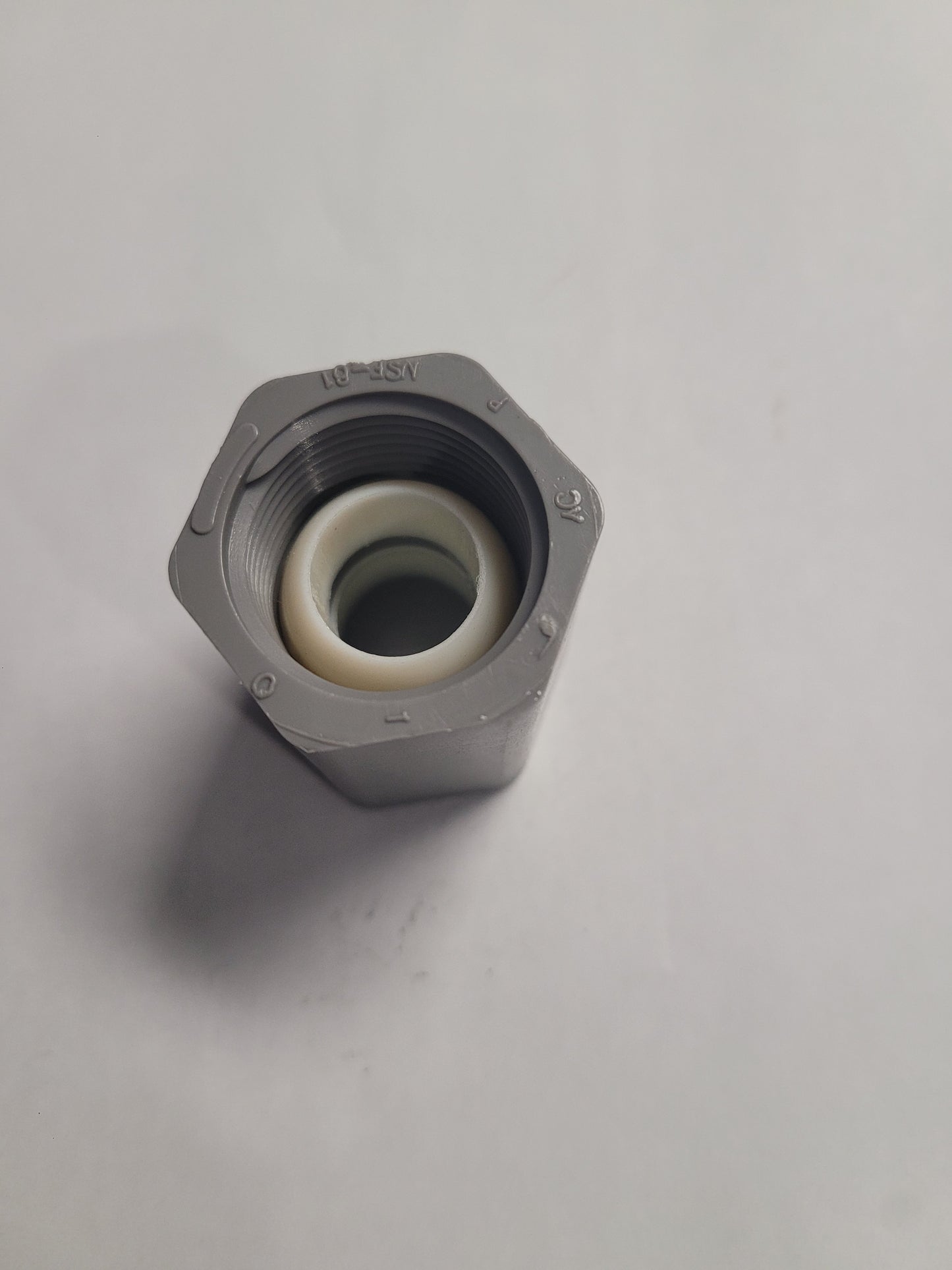 3/4" x 3/4" female coupler, Quest