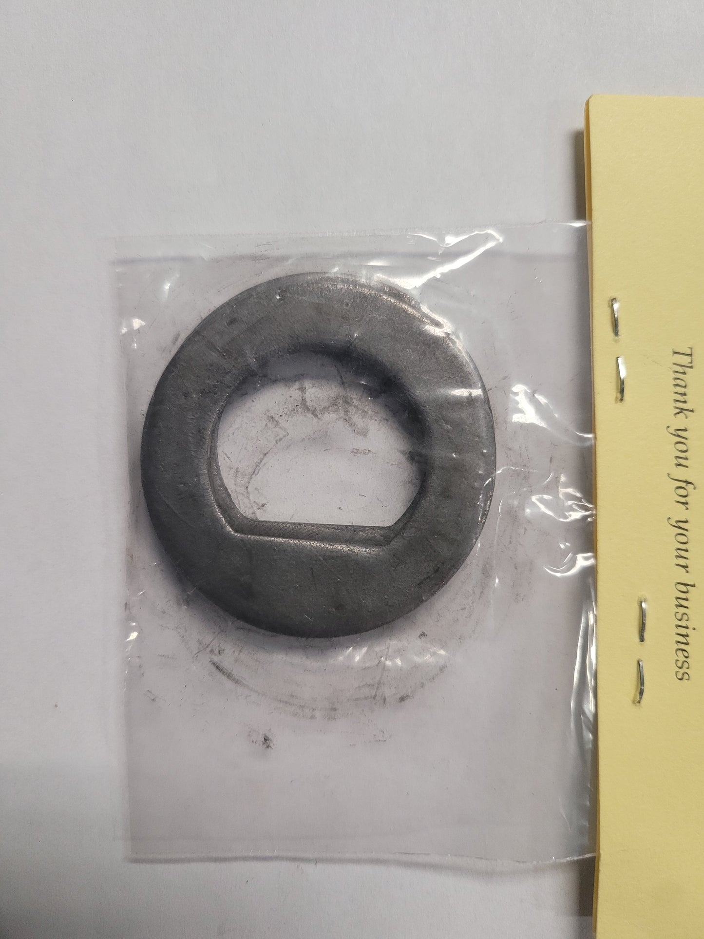 1" ID "D" type spindle washer (pr)