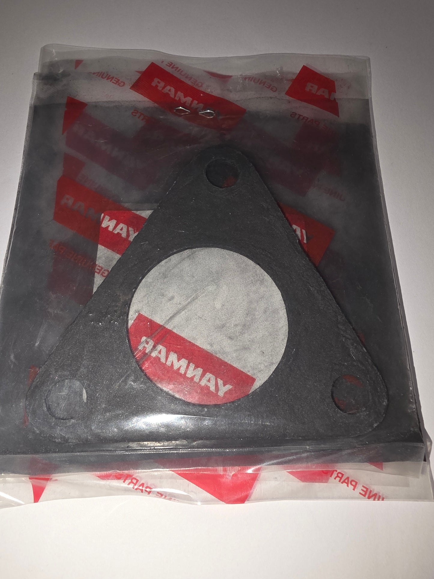 Yanmar 104500-13201 Gasket