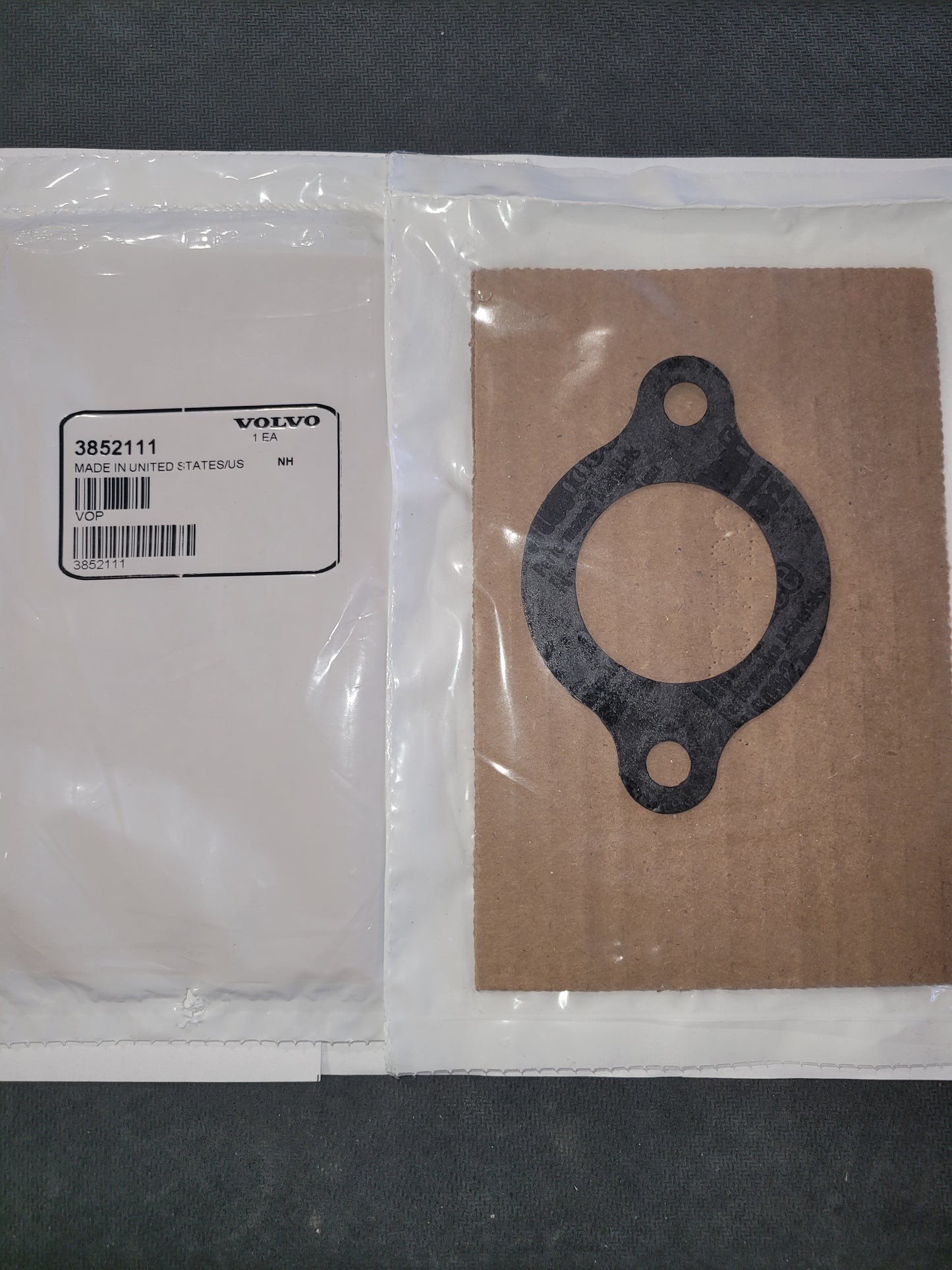 Volvo 3852111 Gasket