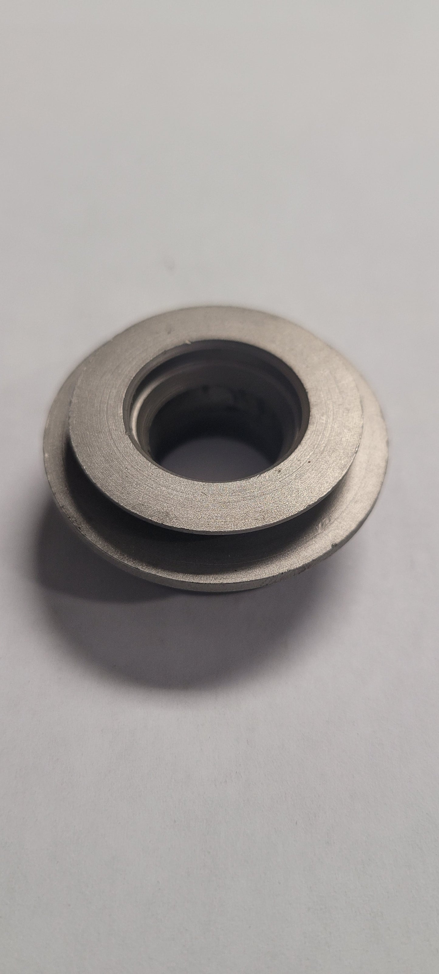 THRUST BUSHING, Prop. (NOS) Omc 334590