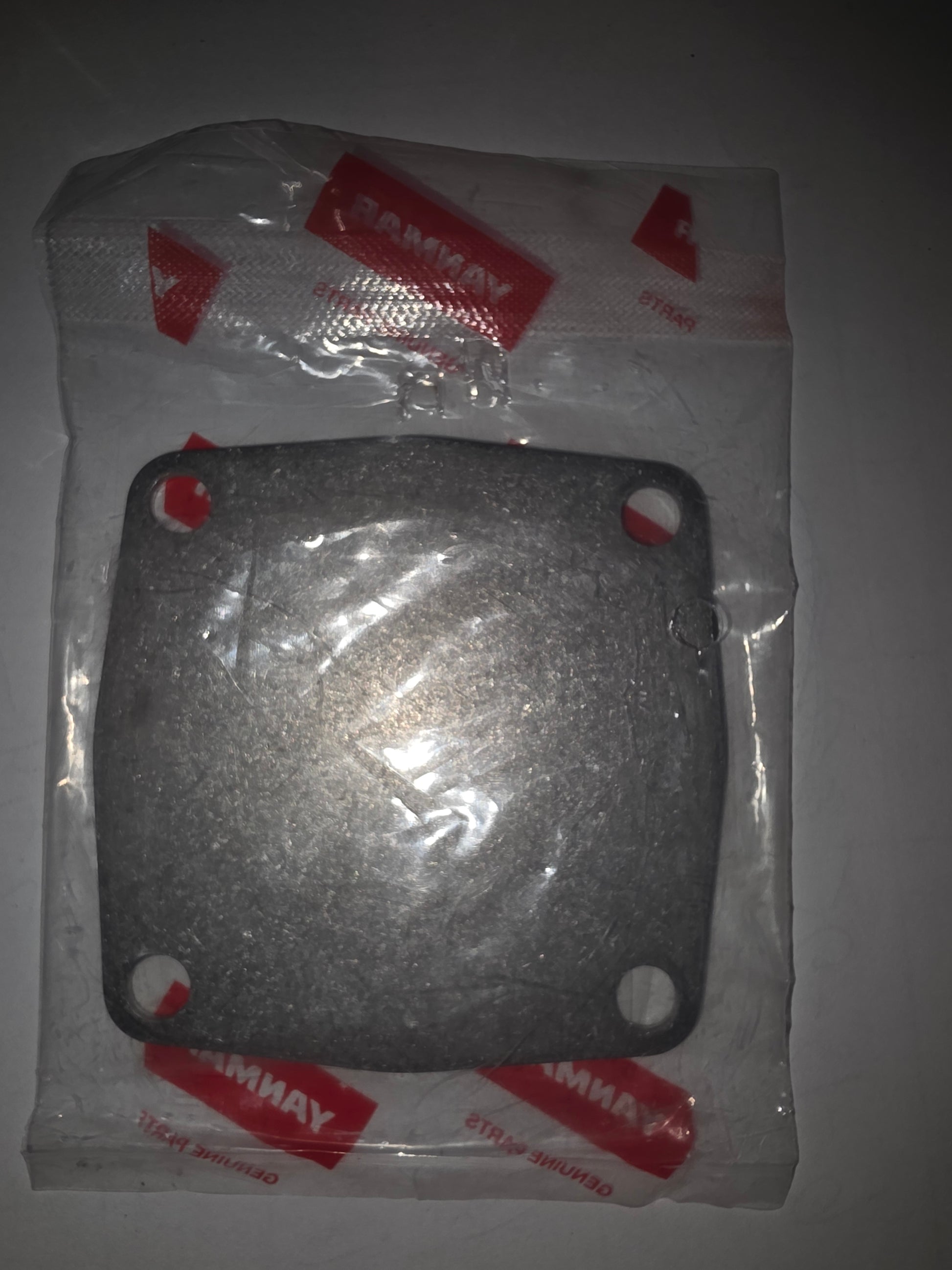 Yanmar 129470-42520 pump cover