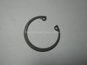 Westerbeke 24655 Ring, Retaining