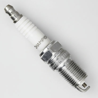 Champion 304 RS9YC Spark Plug