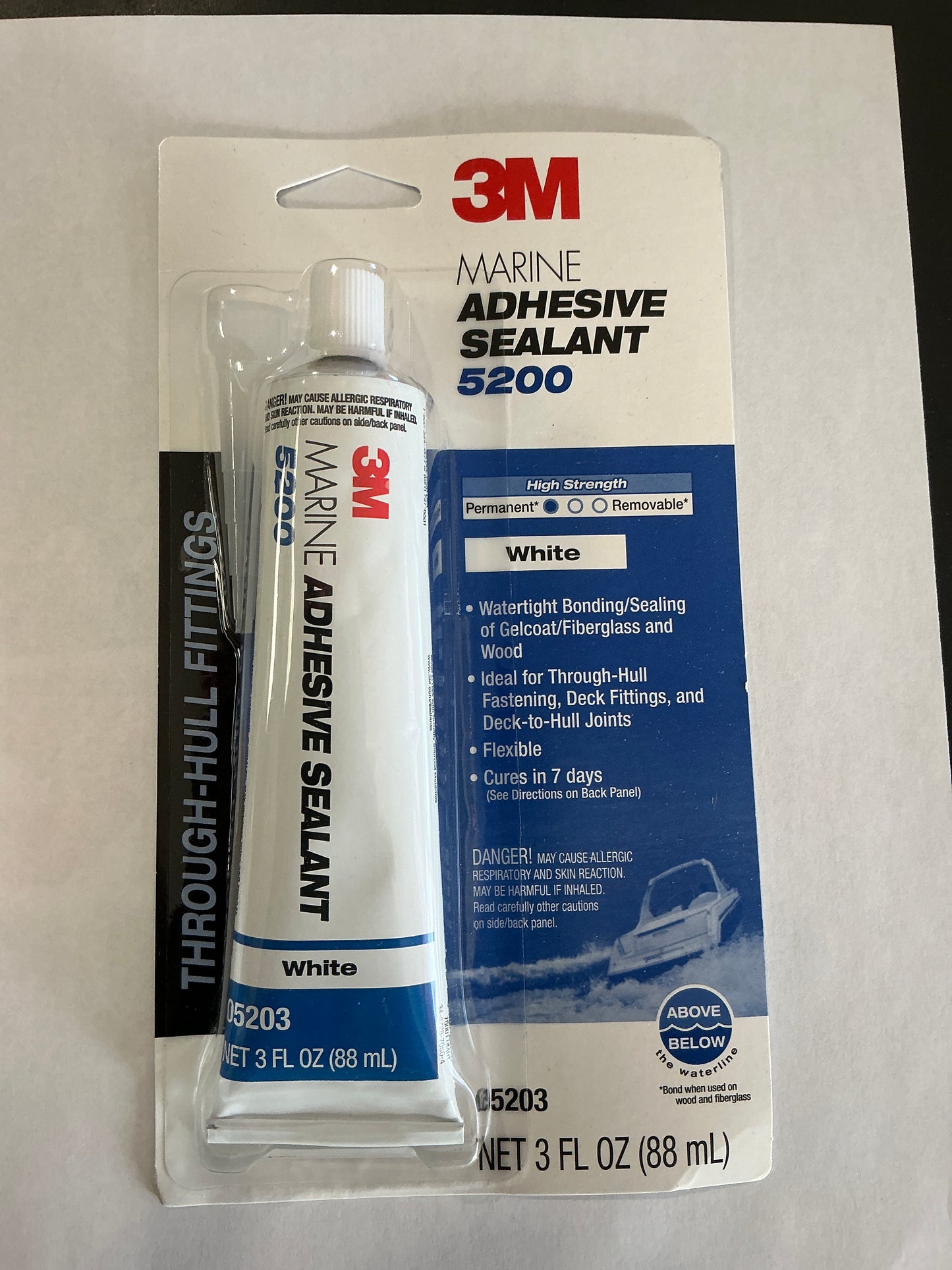 3M 5200 White 3oz Adhesive