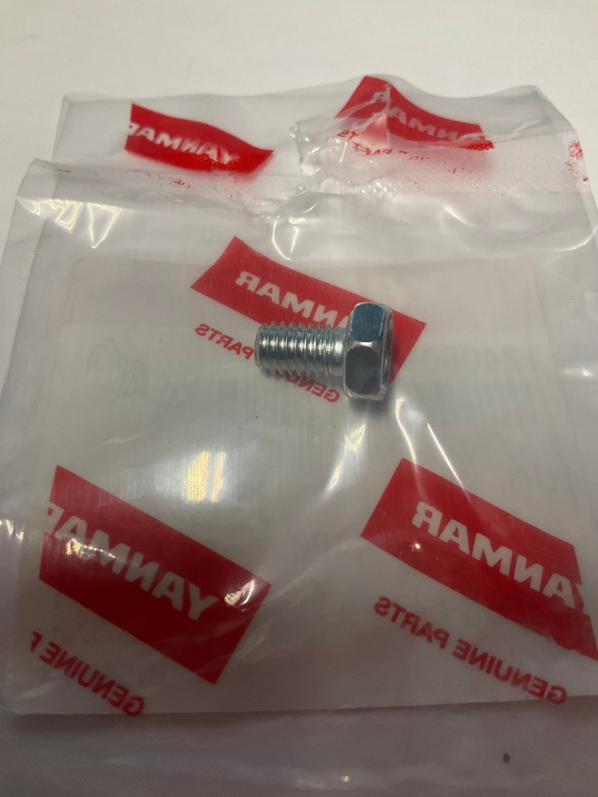 Yanmar 124060-59380 Plug
