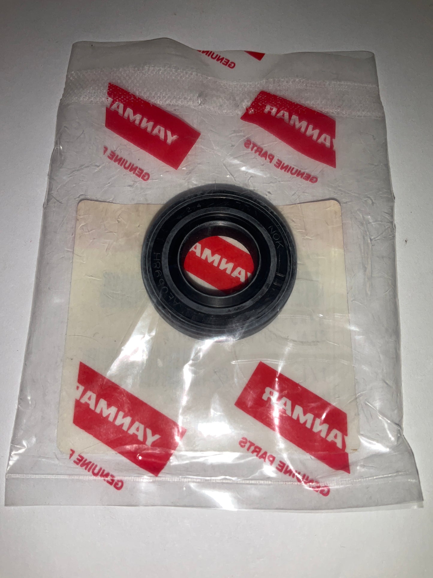 Yanmar 24422-153007 Seal