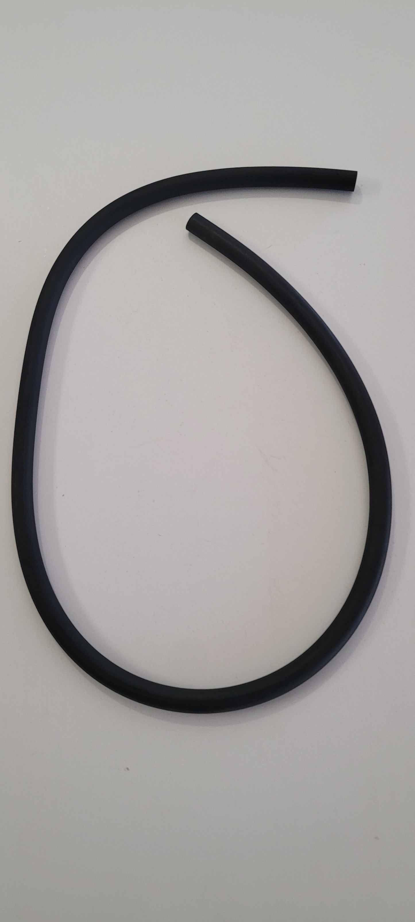 Hose, Elbow to tee, (NOS) Omc 331215