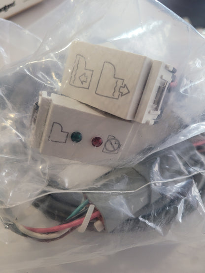 Flush Switch -24v - White Sealand/ Dometic 313401024