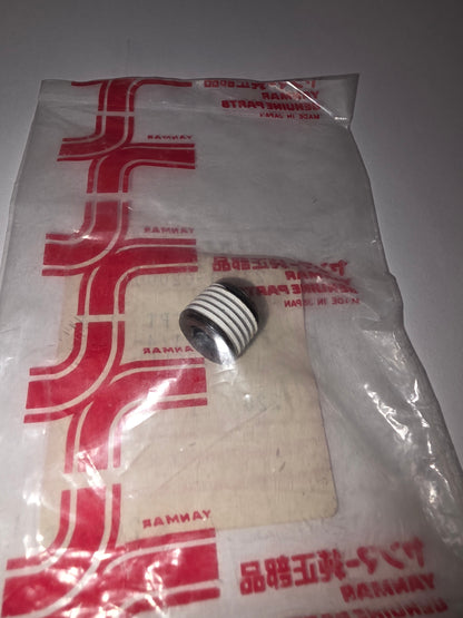 Yanmar 23871-020000 Plug