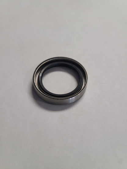 OIL RETAINER, OMC 321467, Vintage, (NOS)