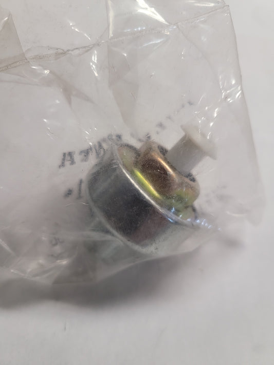 Knock Sensor, (NOS) Volvo 22024631