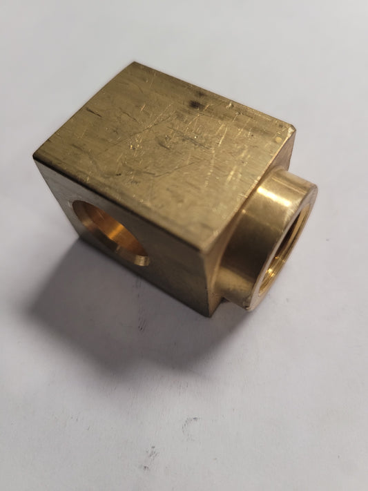 Fitting, (NOS) Volvo 3855112