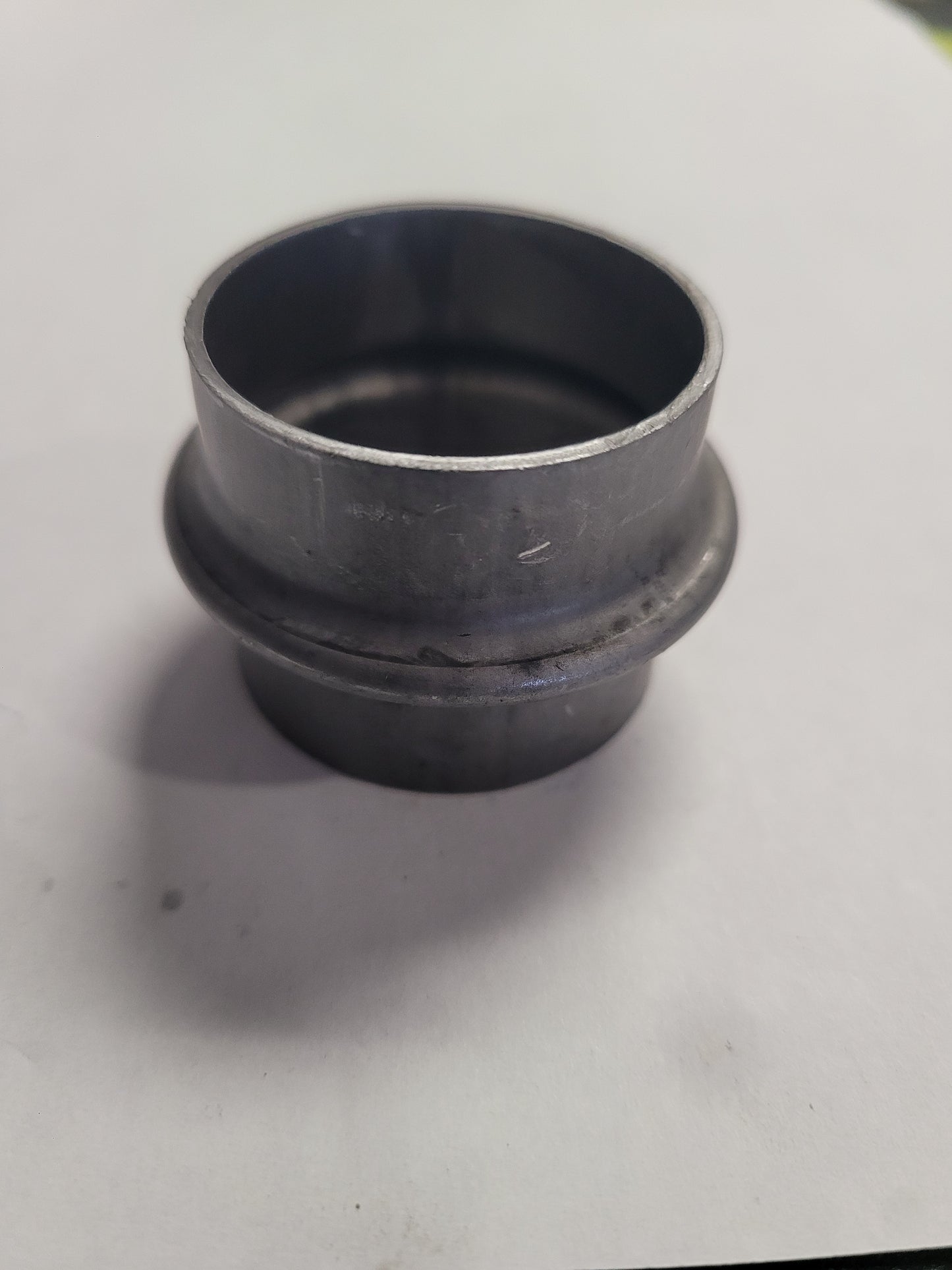 sleeve, Crush, Volvo (NOS) 3852304