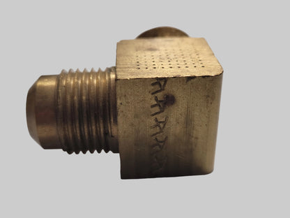 1/2" Flare x 1/2"mip x 90deg, Brass, 10-300