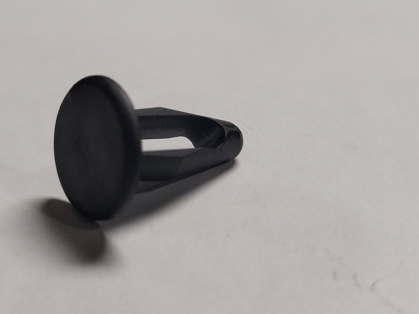 Plug, Trim Tab Hole, Volvo 3850662