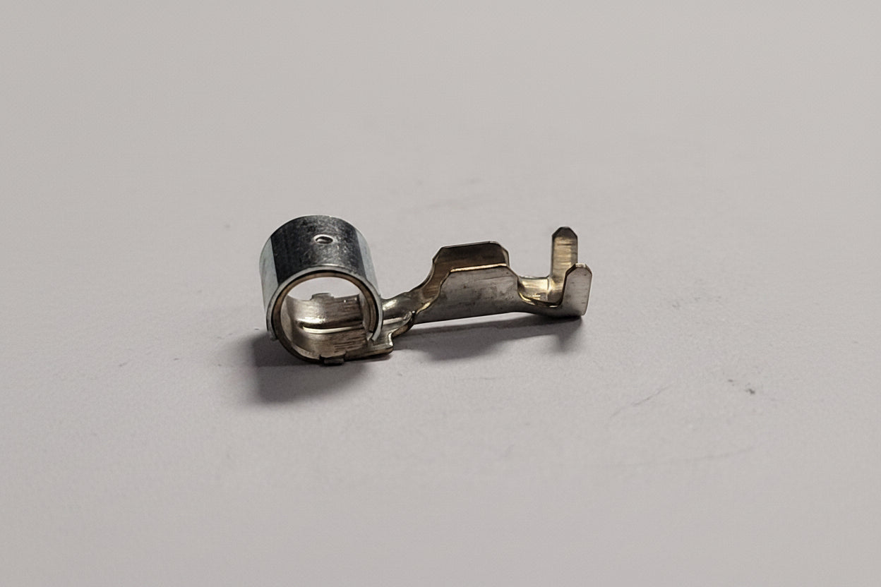Pin/ 90' Terminal, OMC 765581, (NOS)