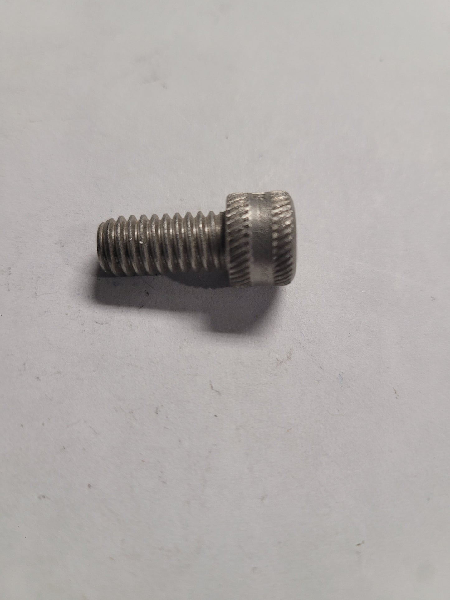 Screw, (NOS) Volvo 959437