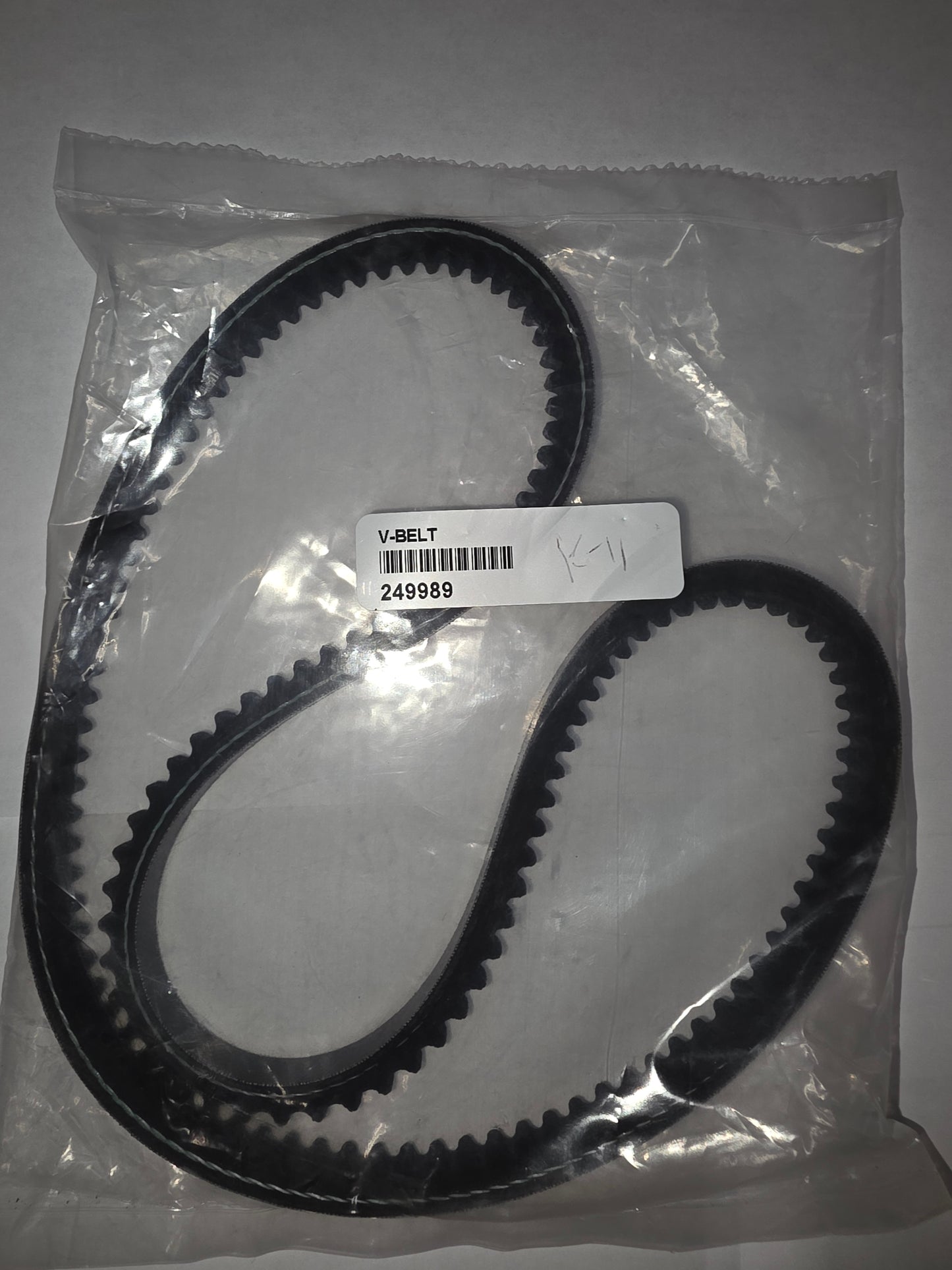 Kohler 249989 V-Belt 33in