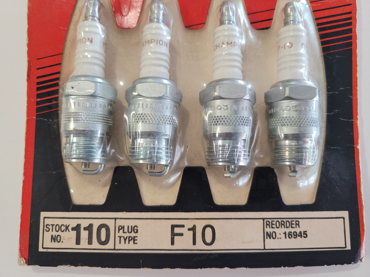 Champion F10 Nickel Spark Plug, Vintage Pkg. (NLA) (NOS) 8 plugs in package.