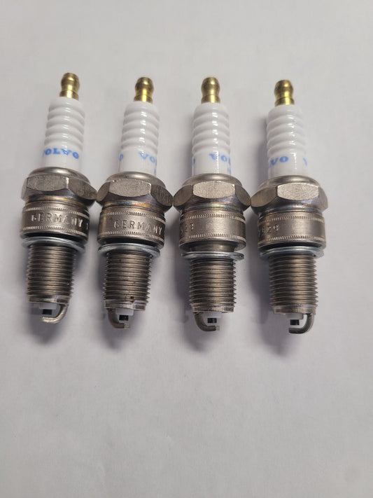 Spark Plug Kit, Vintage, (NOS) 876077