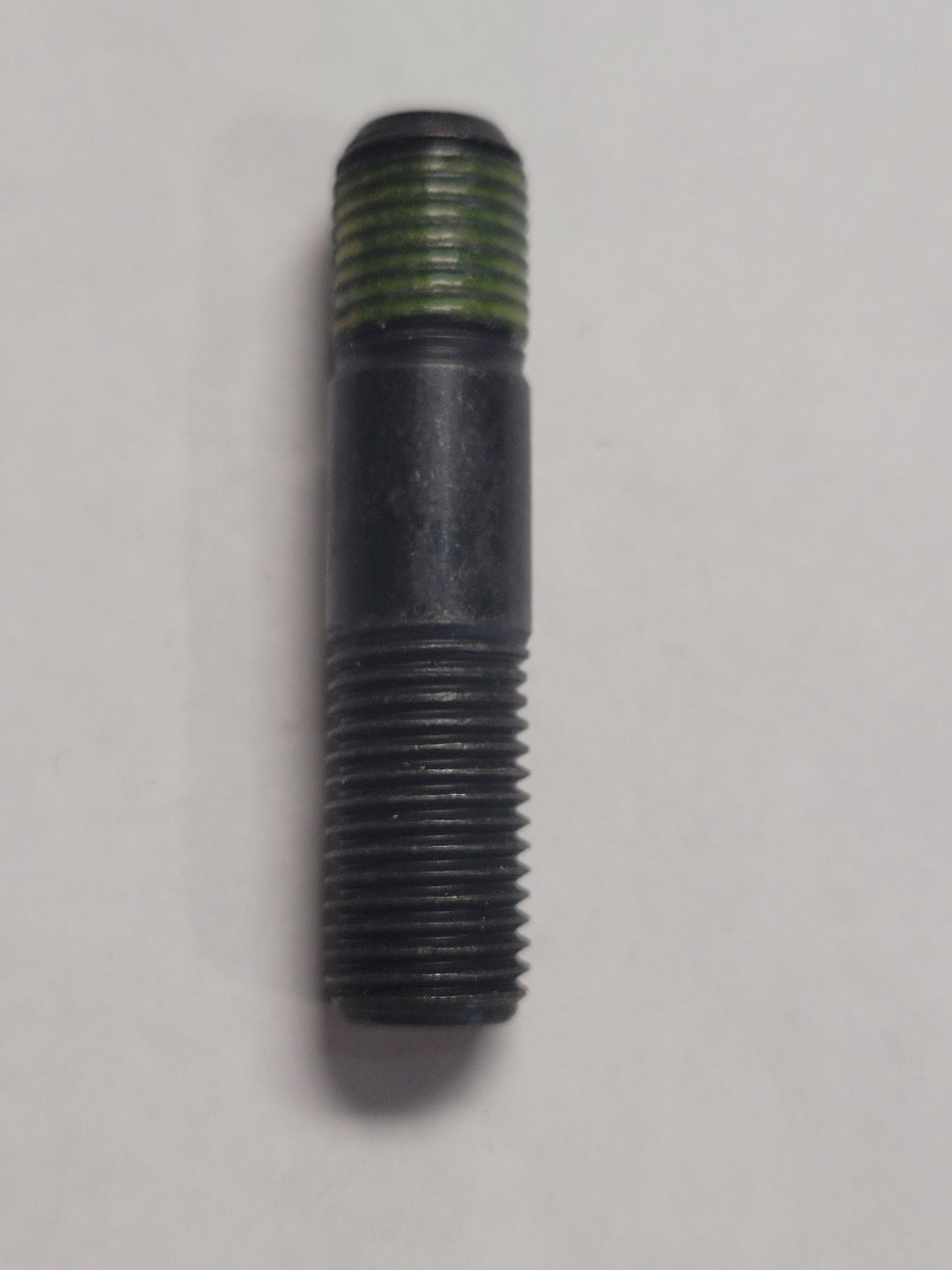 Stud, Volvo 3853274