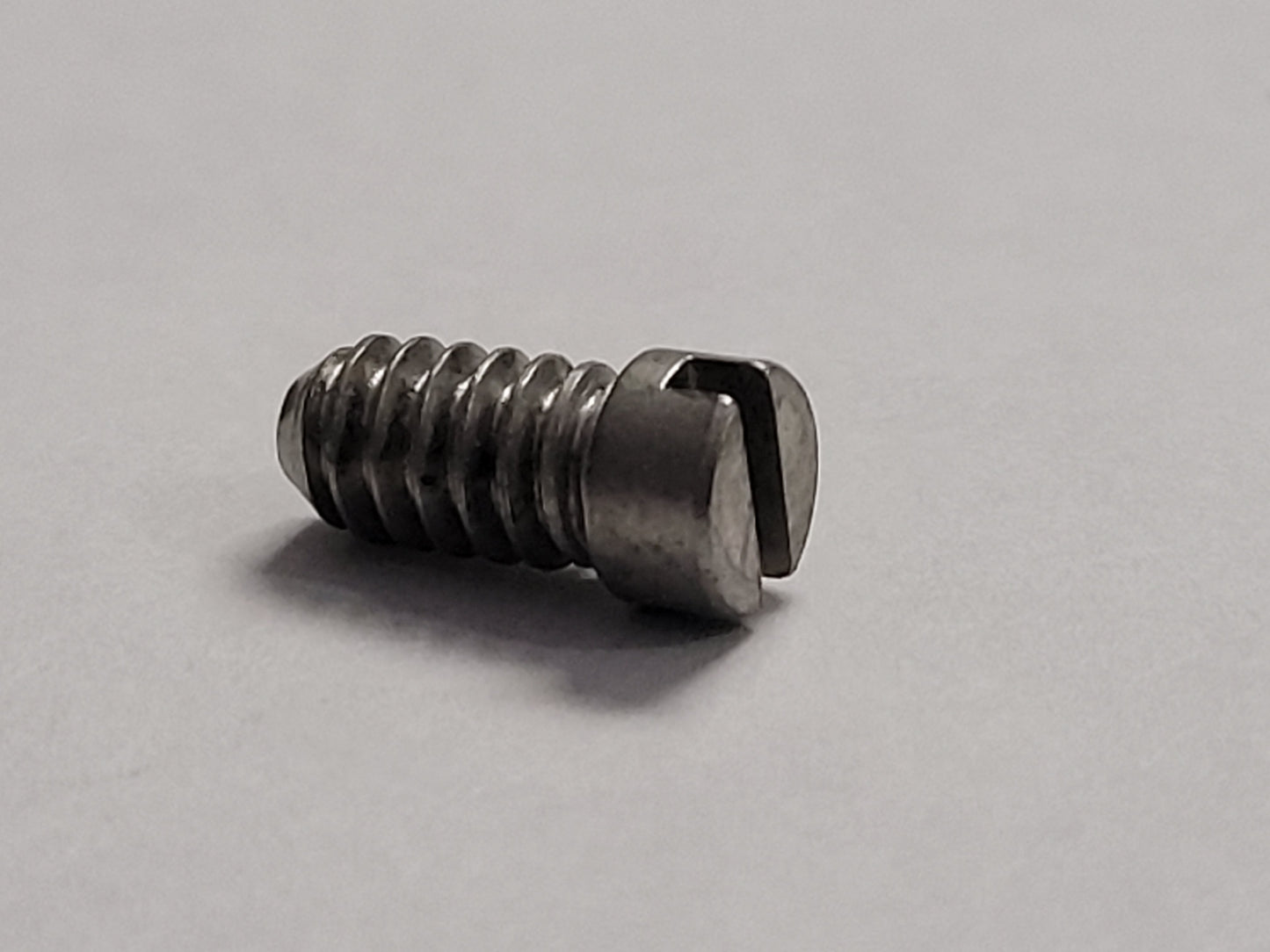 SCREW, Collar to Cable, OMC 304221, (NOS)