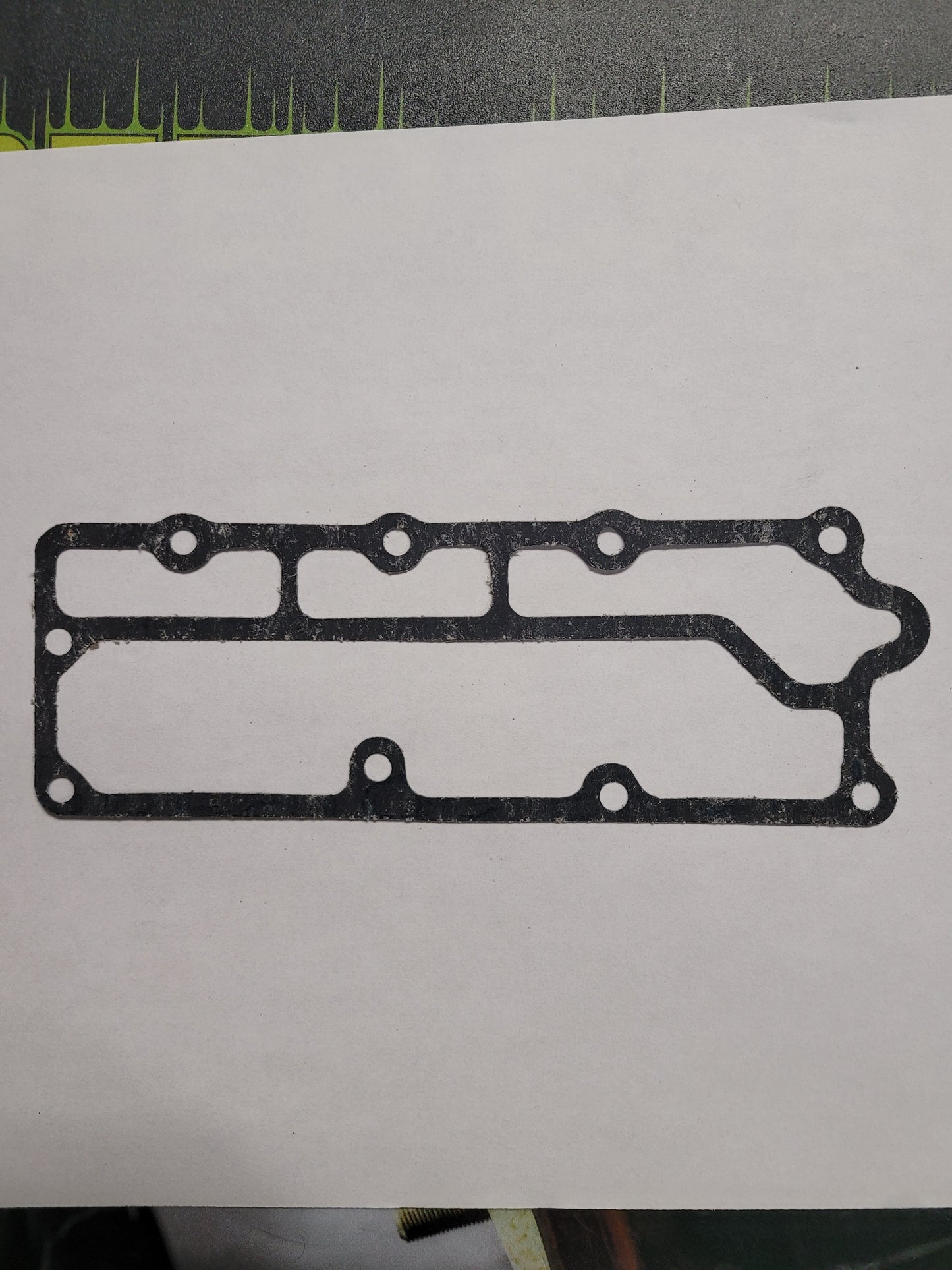 GASKET, Outer cover, Vintage, (NOS) OMC 309981