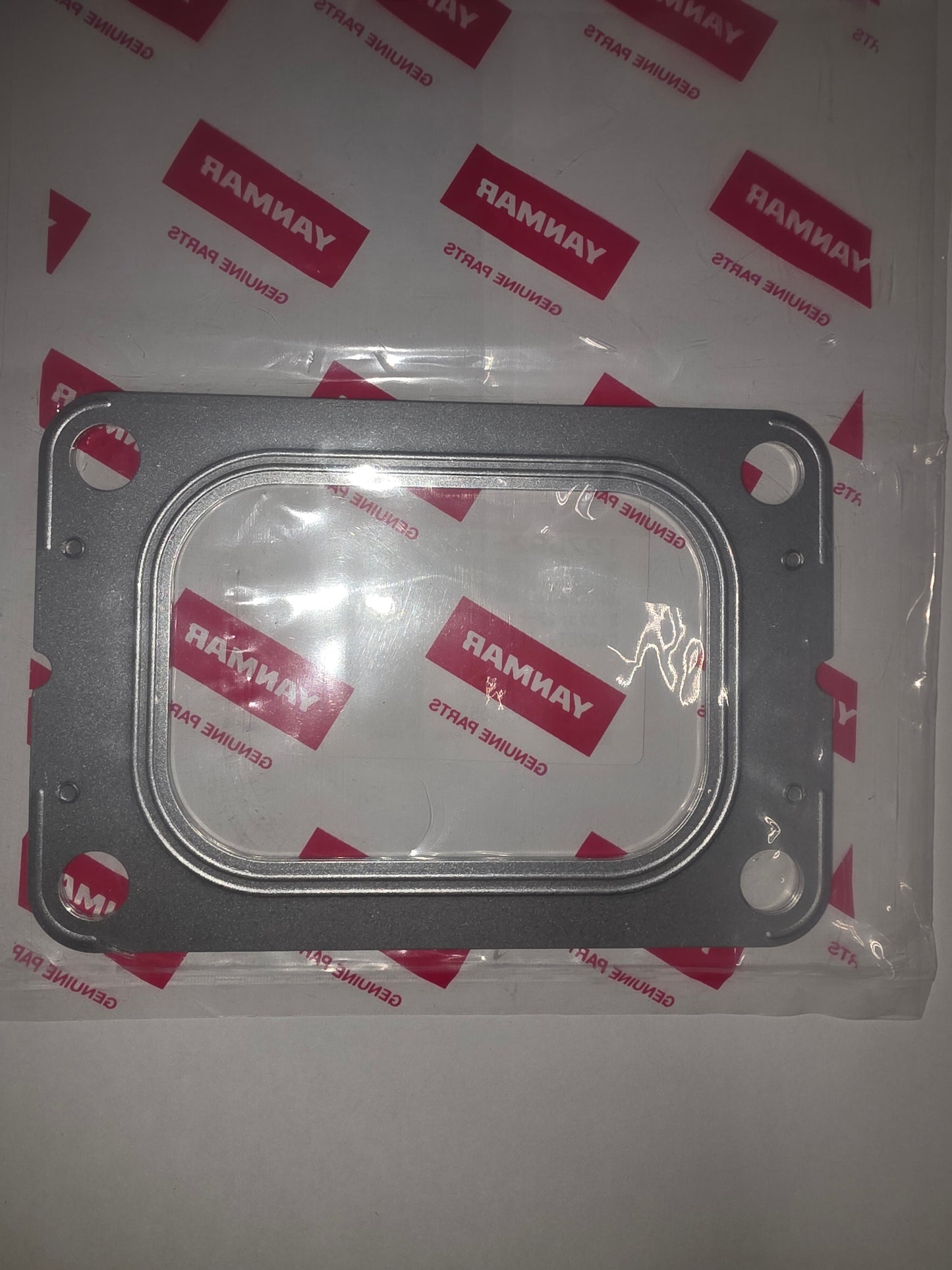 Yanmar 127692-18210 Gasket, turbine in