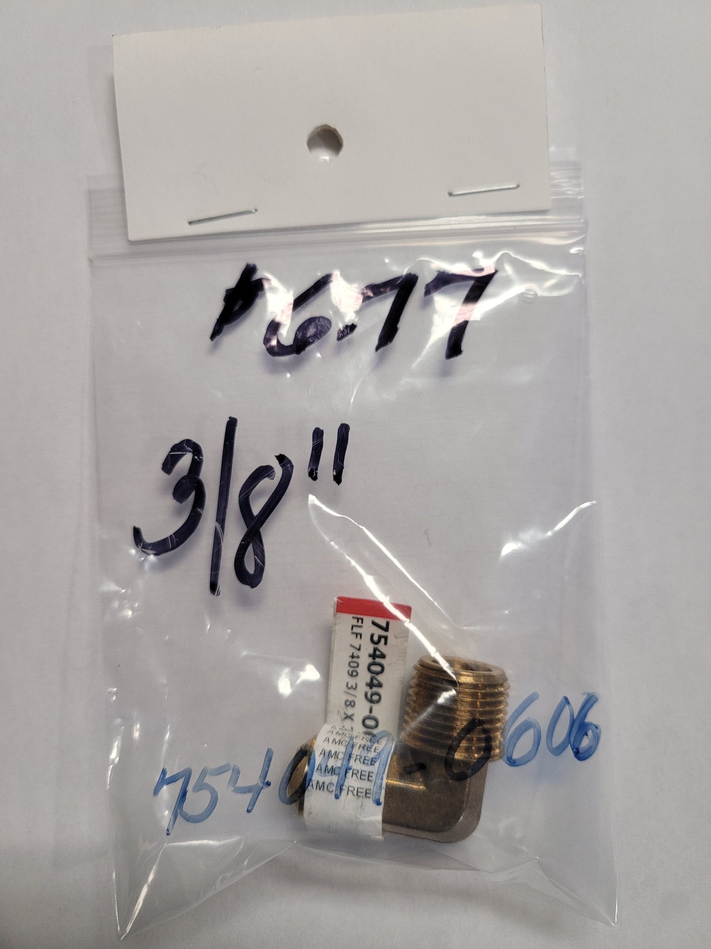 3/8" MIP x 3/8 Flare Elbow