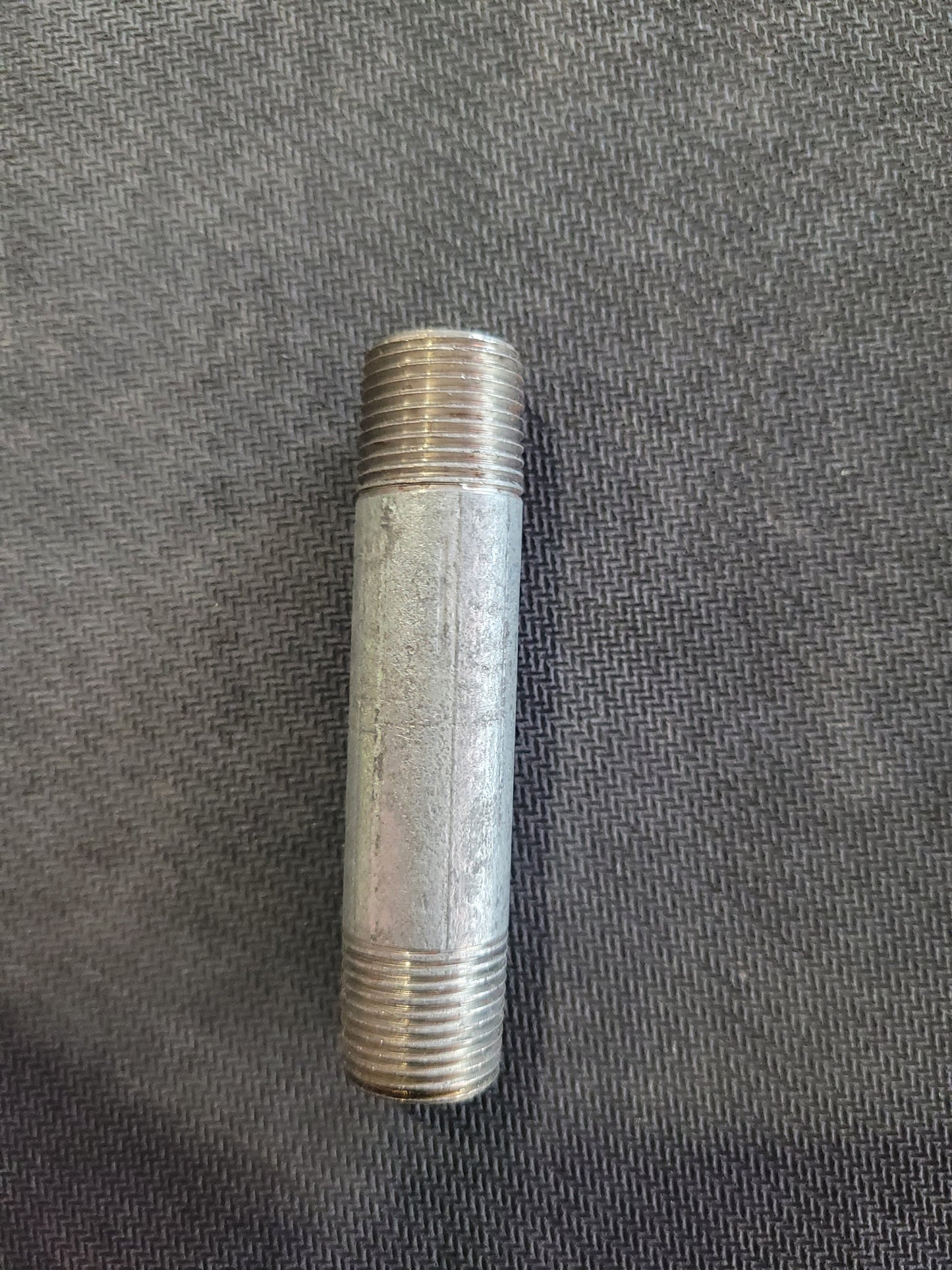 Nipple 3/8 X 3 Crusader RS4674