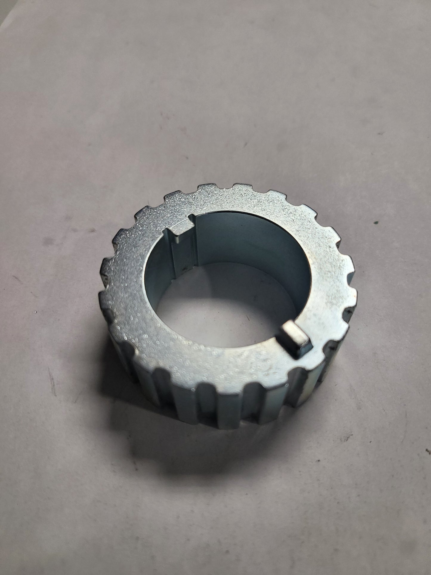 Pulley, Vintage, (NOS) Volvo855428