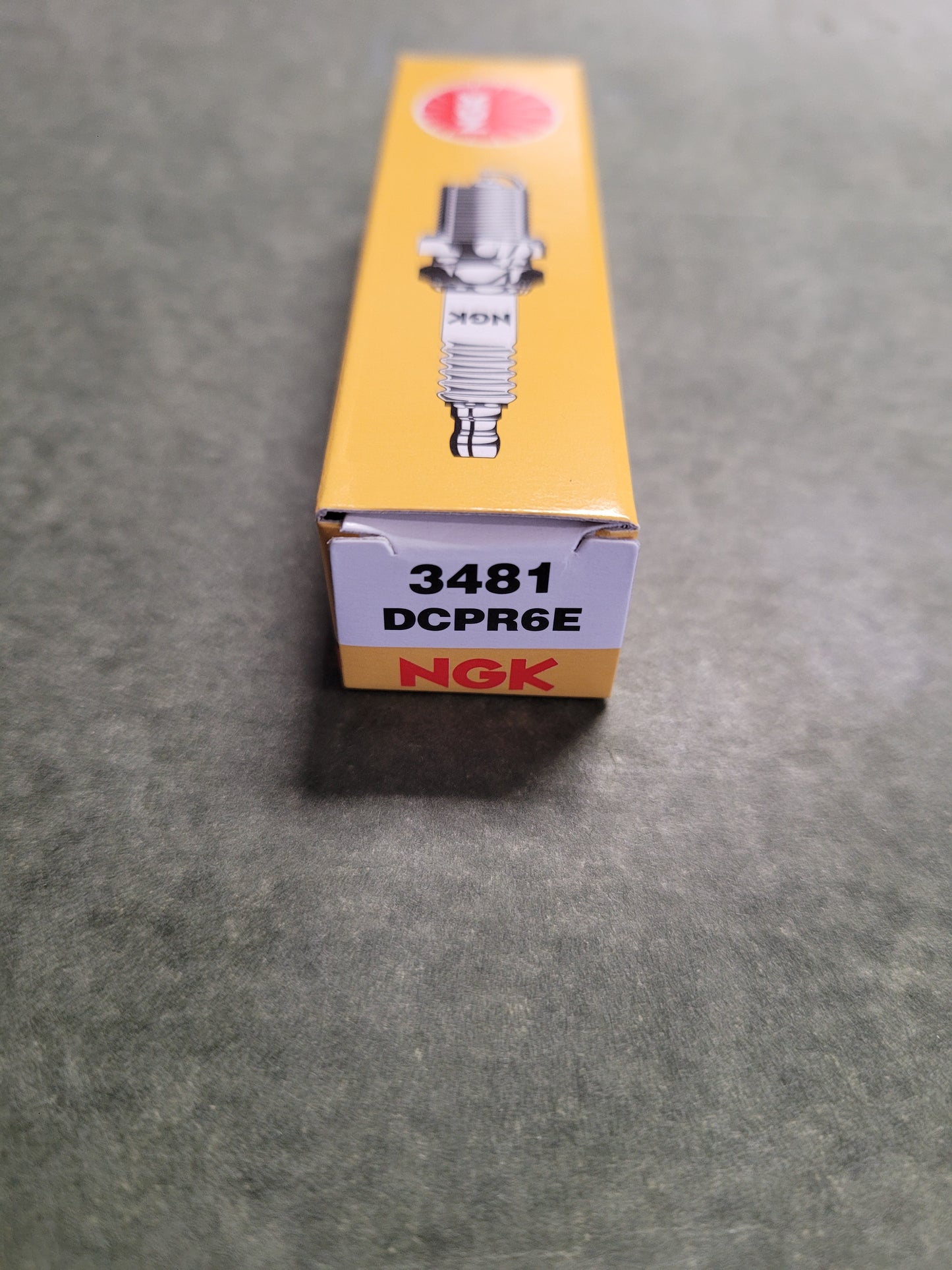 Spark Plug (3481) NGK DCPR6E