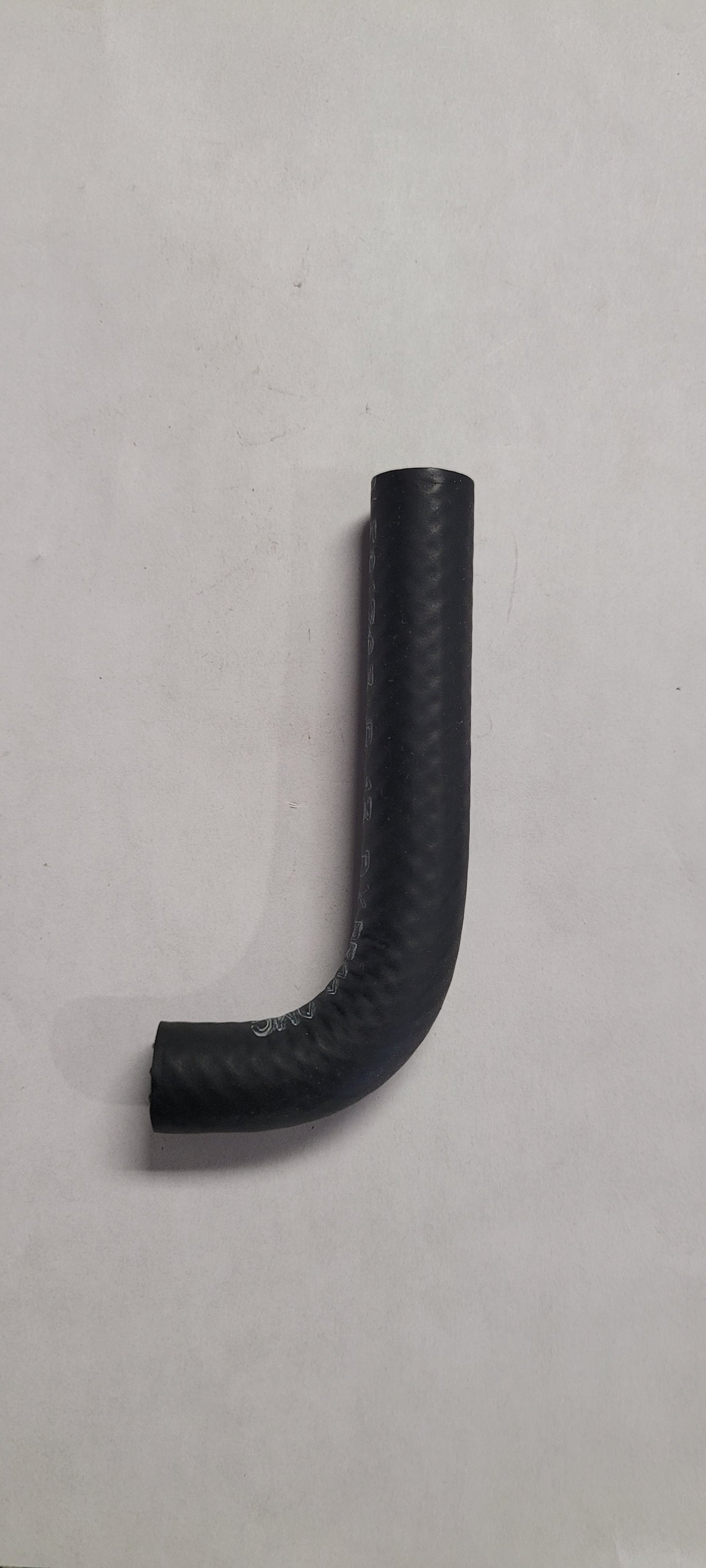 HOSE, Oil injector outlet to regulator, (NOS) 333385