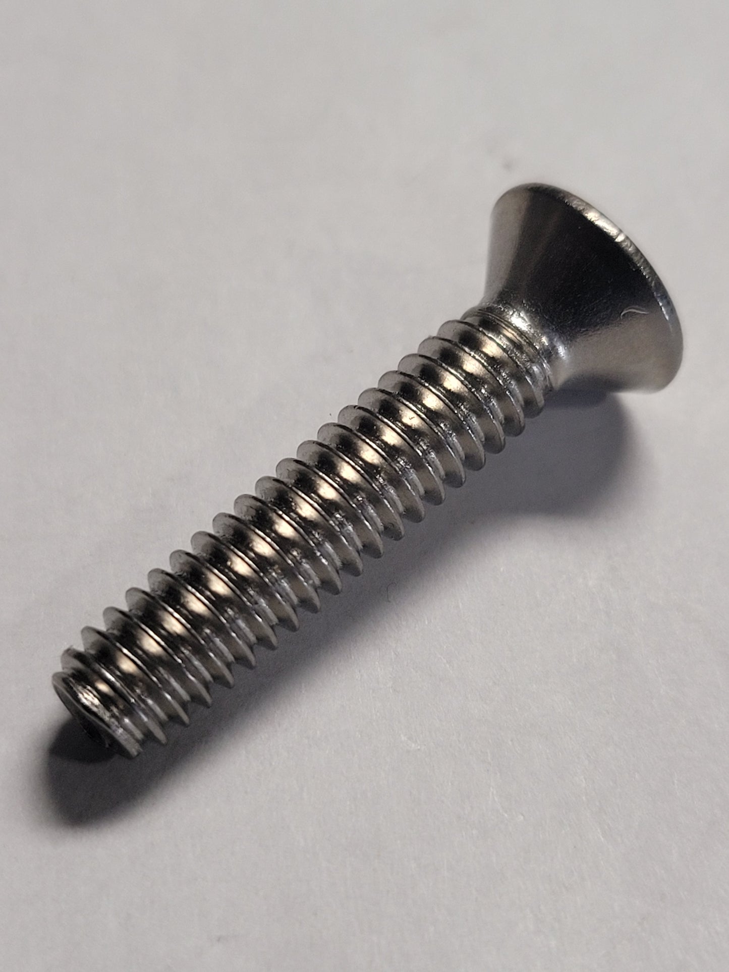 Cross Recessed Screw, Volvo 943218, (NOS)