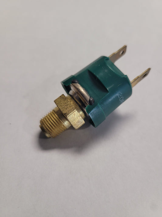 Oil Pressure Switch, (NOS) Volvo 848367