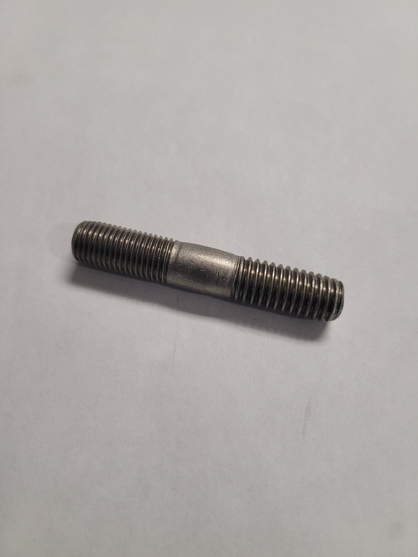 Stud, (NOS) Volvo 3852551