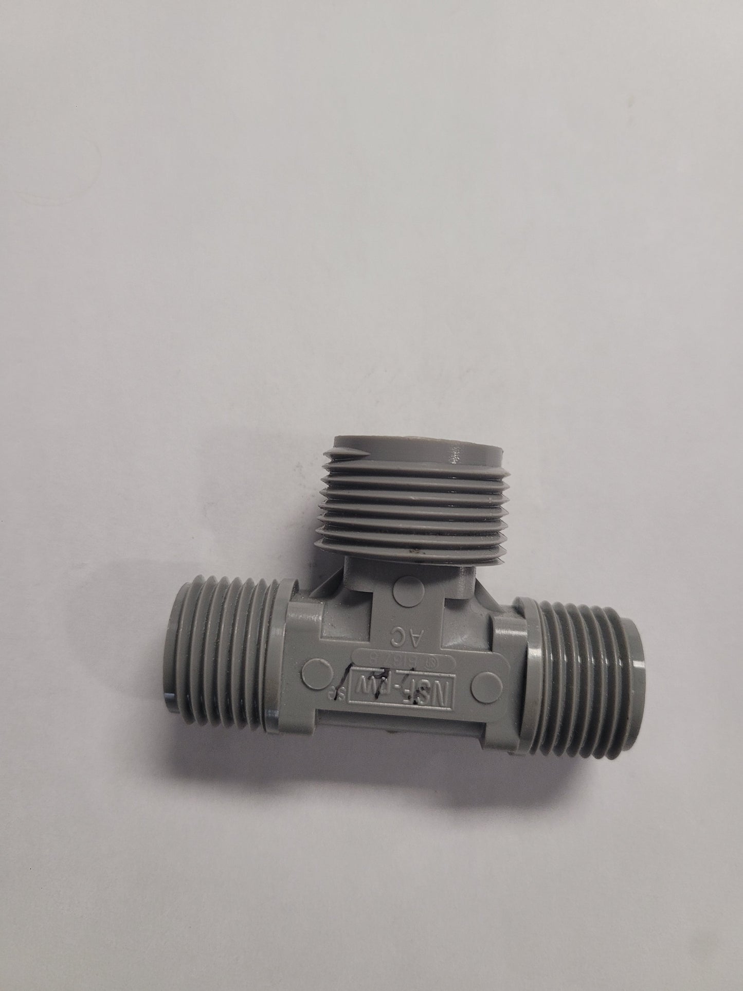 Tee, 1/2'x1/2'x3/4", Quest