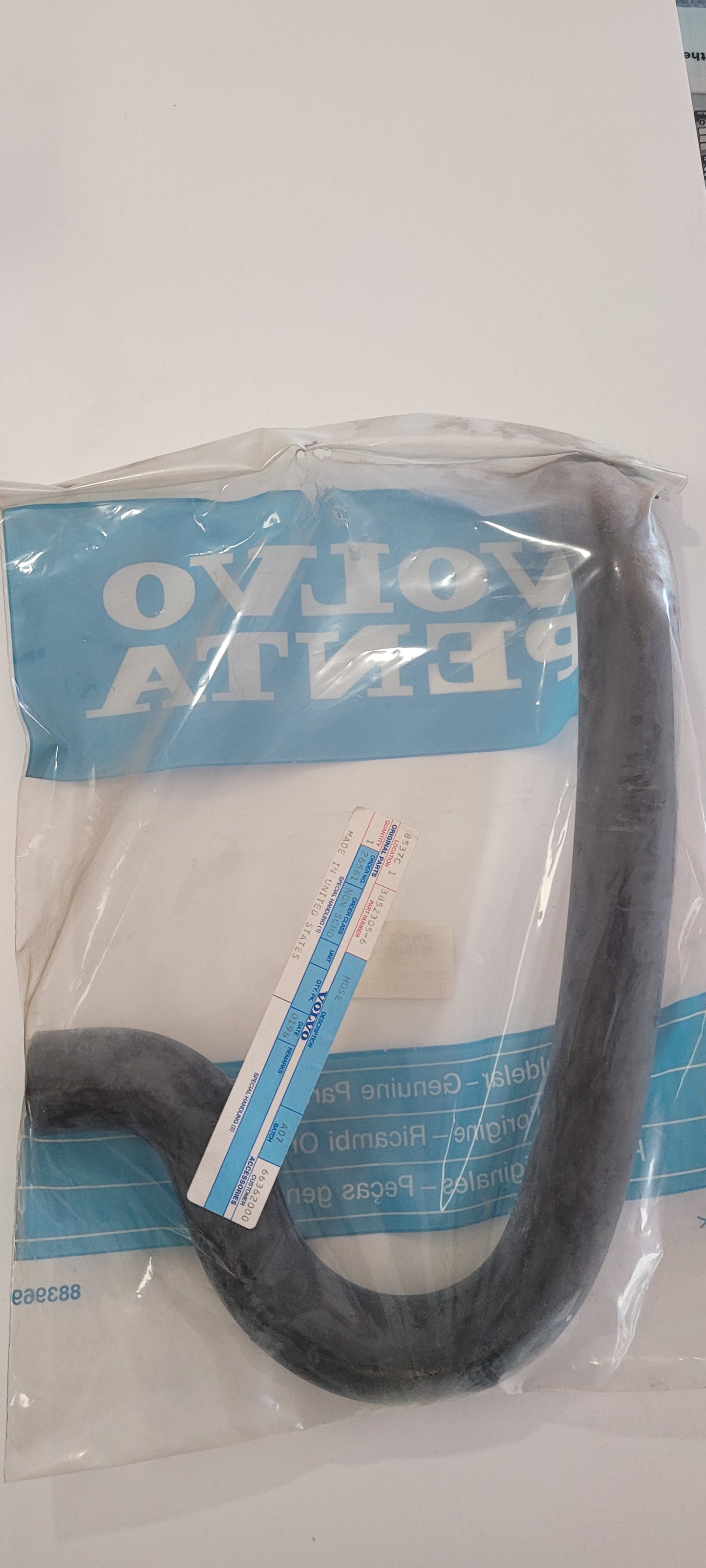 Hose, Volvo 3852305 (NOS)