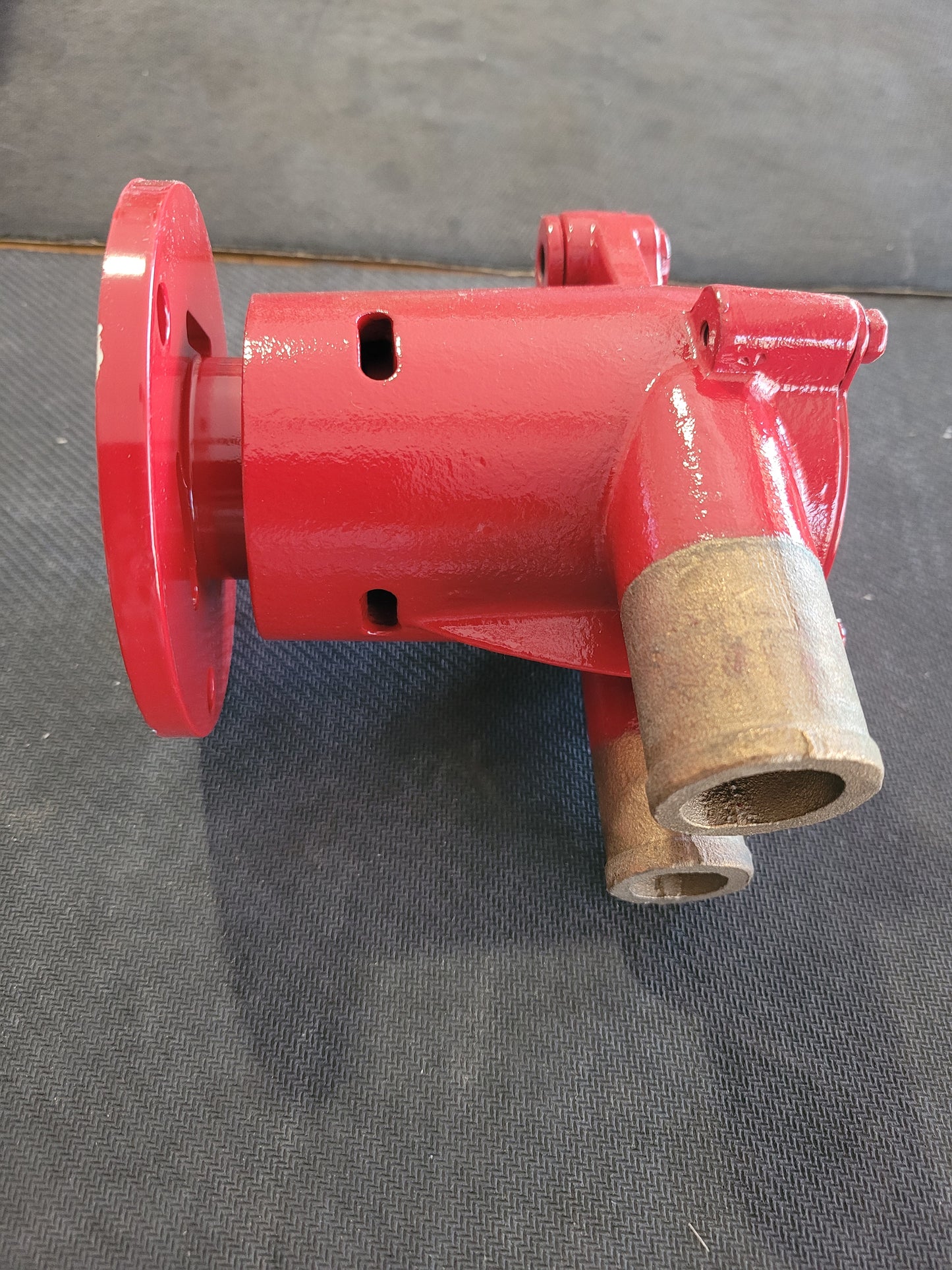Pump, Seawater, (NOS) Volvo 22367259