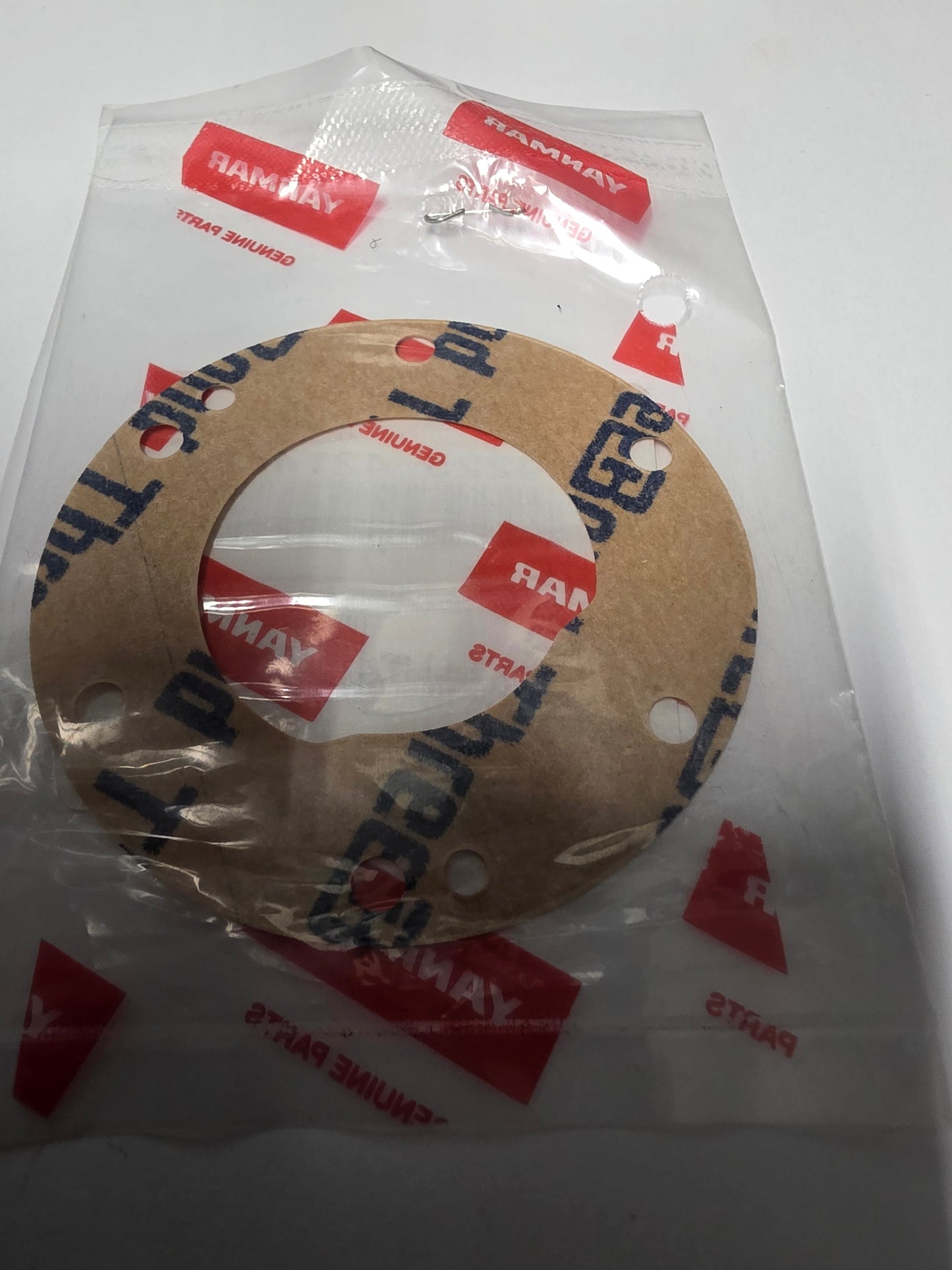 Yanmar 124223-42140 Gasket