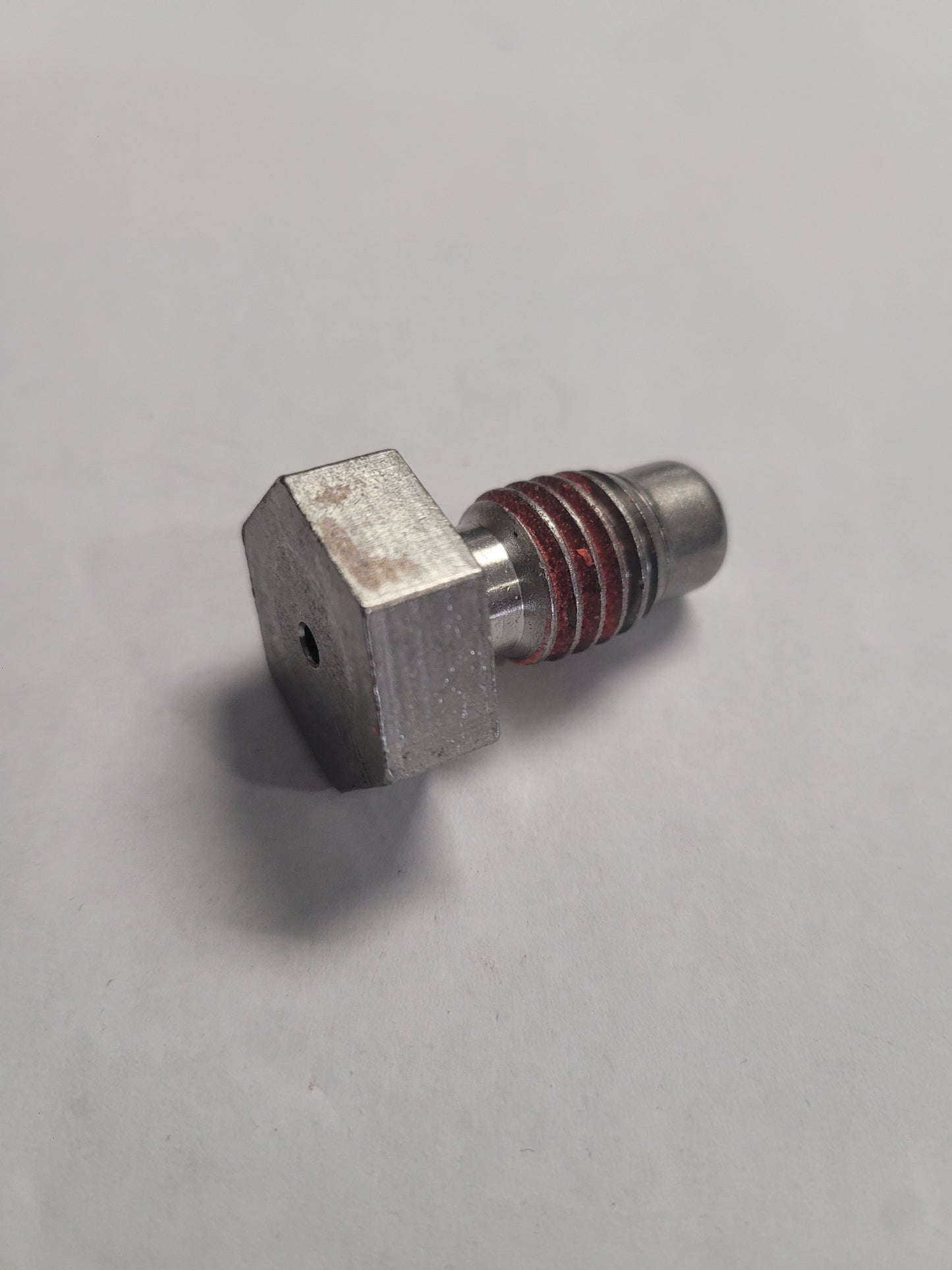 Screw, (NOS) Volvo 3850931